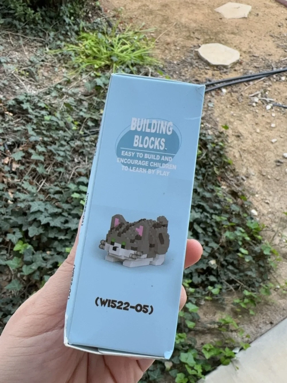 Cute kitten Building Blocks for Age 6+
